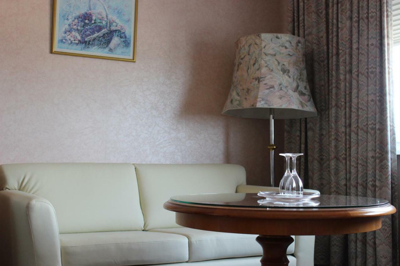 Wiking Hotel เฮนชเตดท์-อุลซ์บวร์ก ภายนอก รูปภาพ